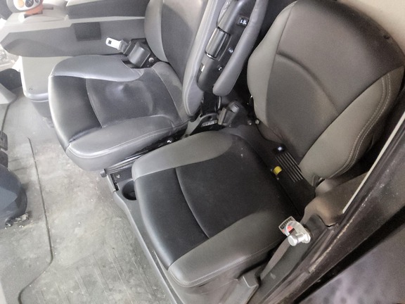 2019 CLAAS 740 Combine