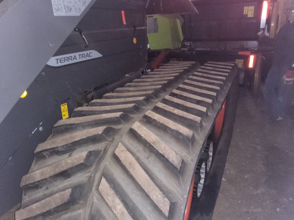 2022 CLAAS 8700TT Combine