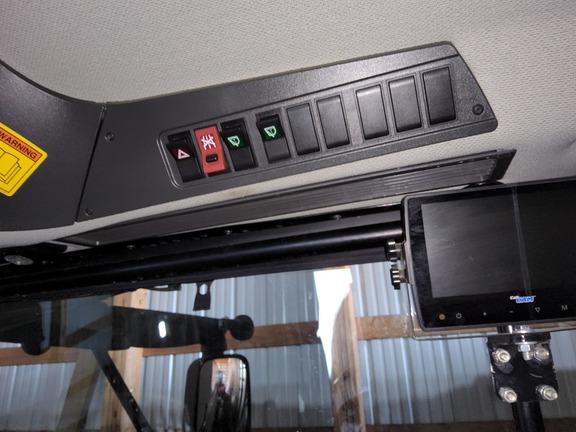 2022 CLAAS 8700TT Combine