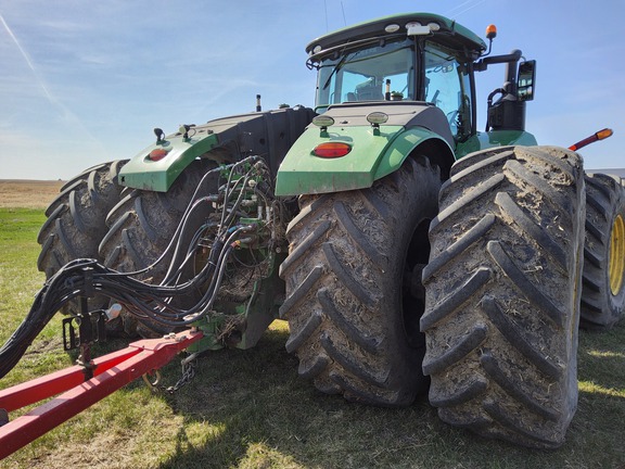 2018 John Deere 9520R Tractor 4WD