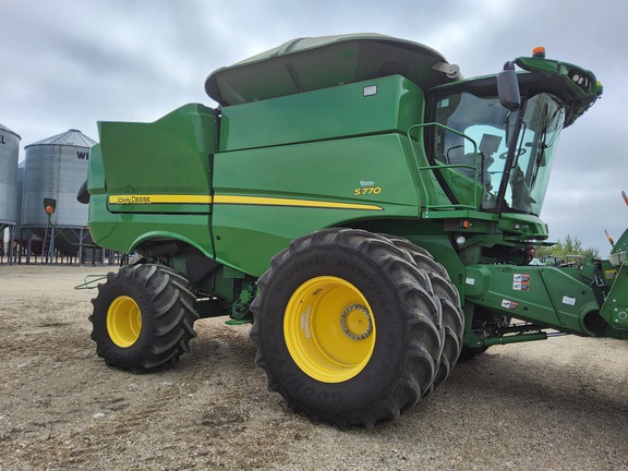 2020 John Deere S770 Combine