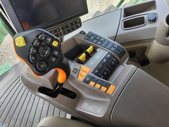 2020 John Deere S770 Combine