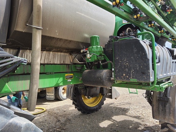 2020 John Deere R4038 Sprayer/High Clearance