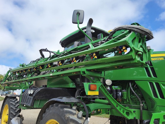 2020 John Deere R4038 Sprayer/High Clearance