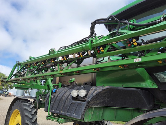 2020 John Deere R4038 Sprayer/High Clearance