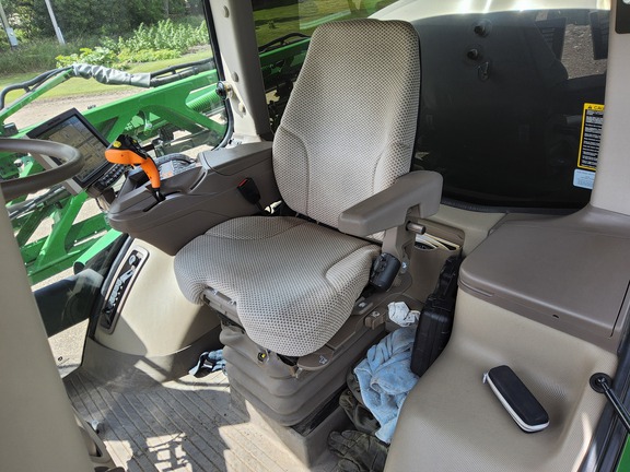 2020 John Deere R4038 Sprayer/High Clearance