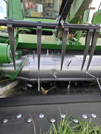 2021 John Deere HD40R Header Combine