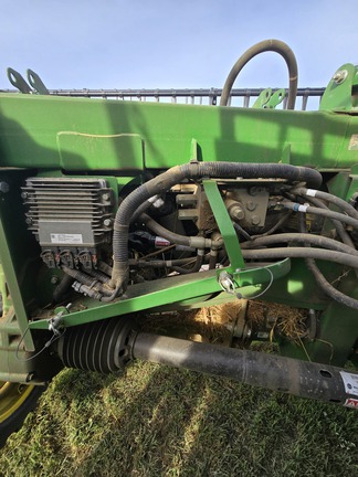 2021 John Deere HD40R Header Combine
