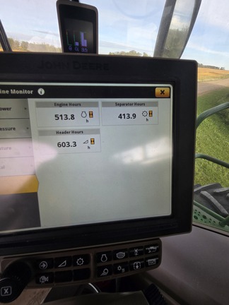 2021 John Deere HD40R Header Combine