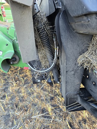 2021 MacDon FD140 Header Combine