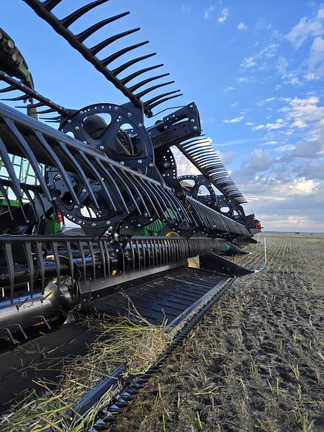 2021 MacDon FD140 Header Combine