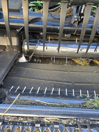 2021 MacDon FD140 Header Combine