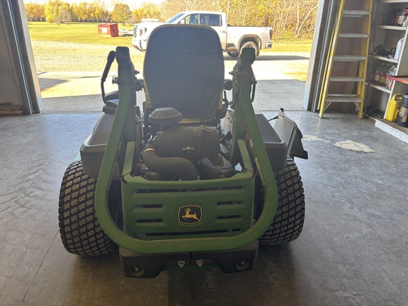 2022 John Deere Z950R Mower/Zero Turn
