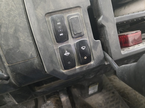 2023 John Deere XUV 835M ATV