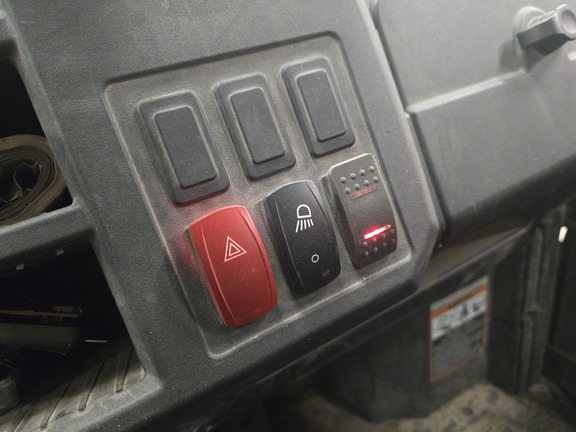 2023 John Deere XUV 835M ATV