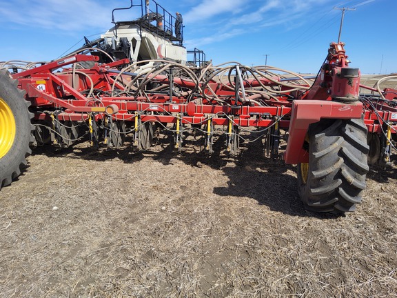 2018 Bourgault 3320QDA Air Seeder