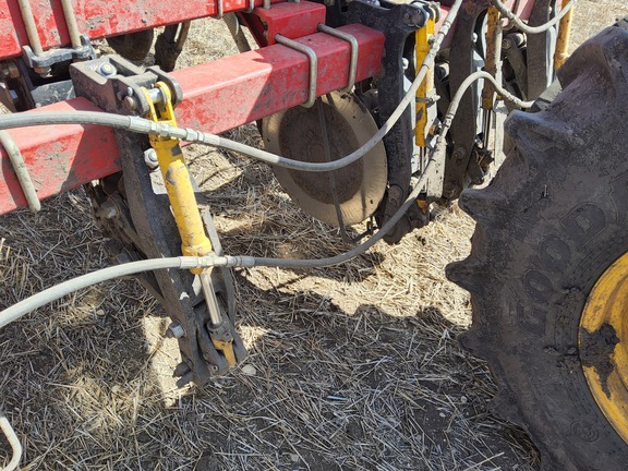 2018 Bourgault 3320QDA Air Seeder