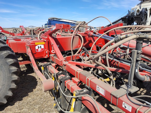 2018 Bourgault 3320QDA Air Seeder