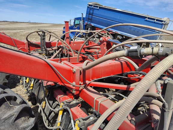 2018 Bourgault 3320QDA Air Seeder