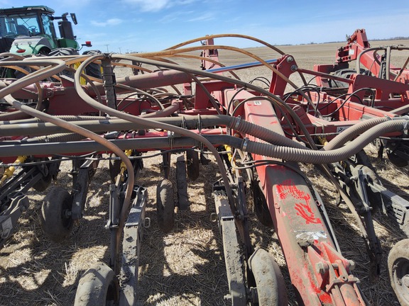 2018 Bourgault 3320QDA Air Seeder