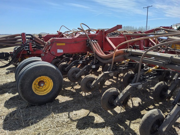 2018 Bourgault 3320QDA Air Seeder