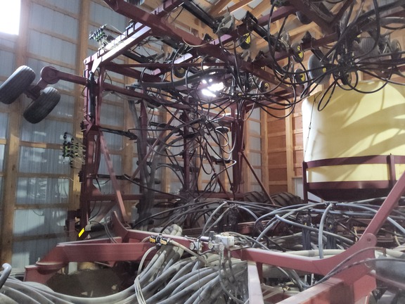 2011 Seed Hawk 6012 Air Seeder