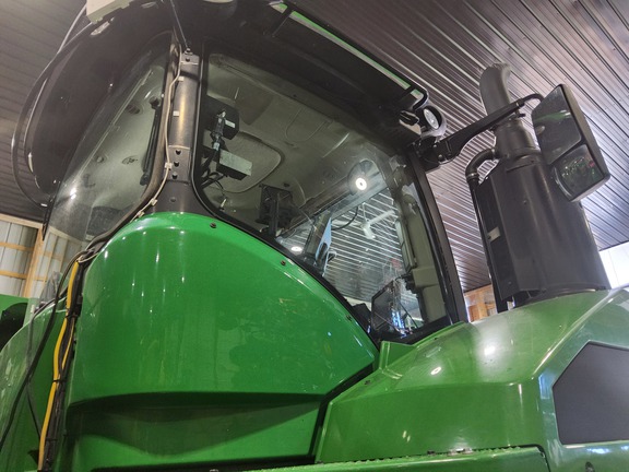 2018 John Deere 9570R Tractor 4WD
