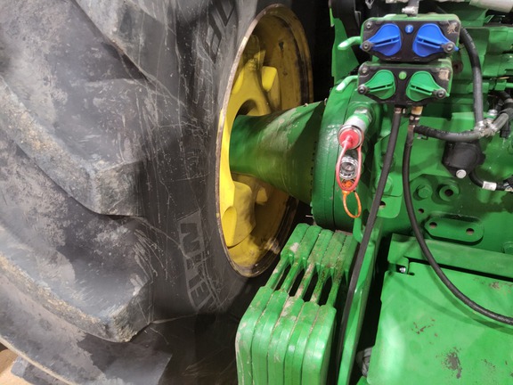 2018 John Deere 9570R Tractor 4WD