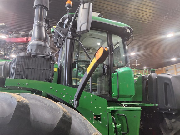 2018 John Deere 9570R Tractor 4WD