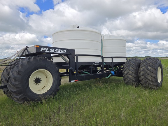 2012 Misc PLS4200 Applicator