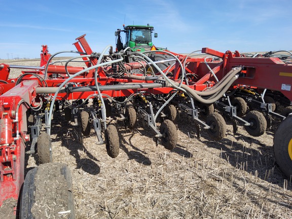 2023 Bourgault 3335QDA Air Seeder