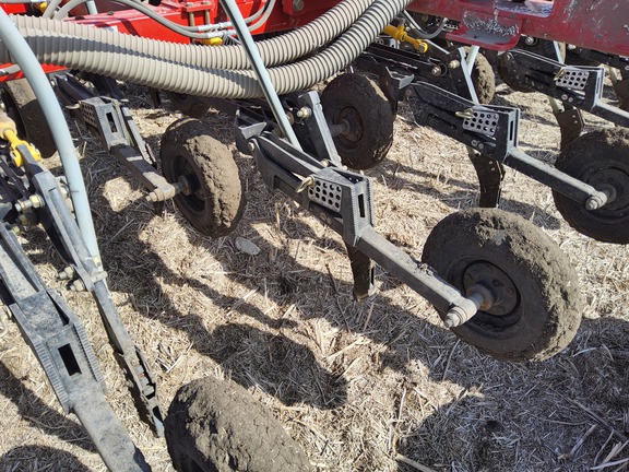 2023 Bourgault 3335QDA Air Seeder