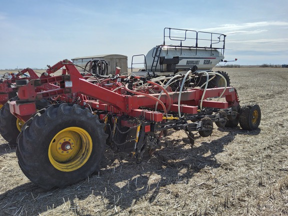 2023 Bourgault 3335QDA Air Seeder