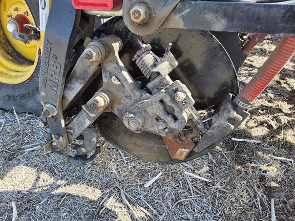 2023 Bourgault 3335QDA Air Seeder