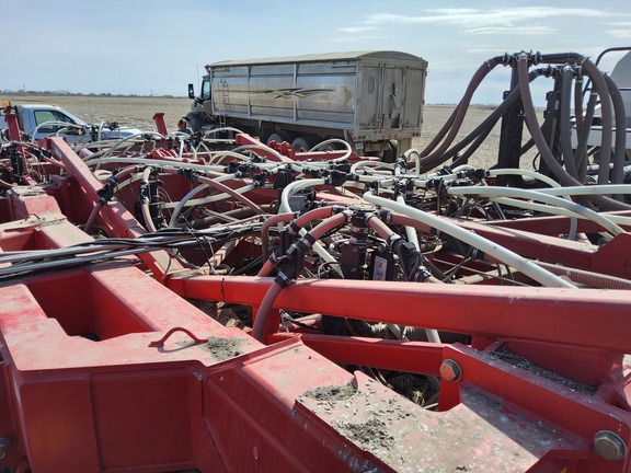 2023 Bourgault 3335QDA Air Seeder