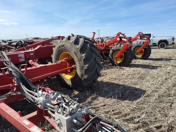 2023 Bourgault 3335QDA Air Seeder