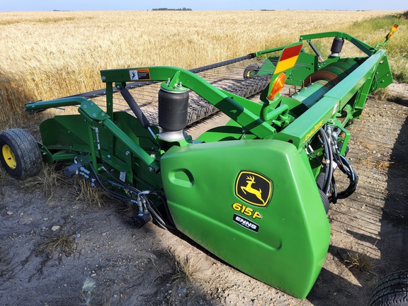2019 John Deere 615P Header Combine