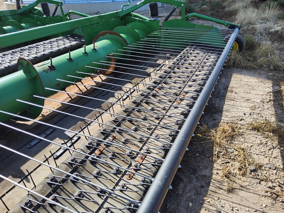 2019 John Deere 615P Header Combine