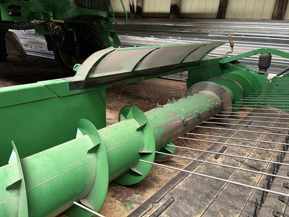 2014 John Deere 615P Header Combine