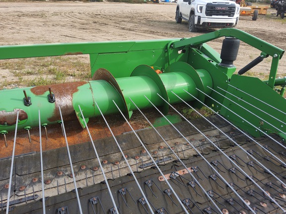 2017 John Deere 615P Header Combine