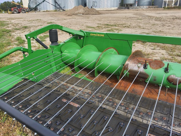 2017 John Deere 615P Header Combine