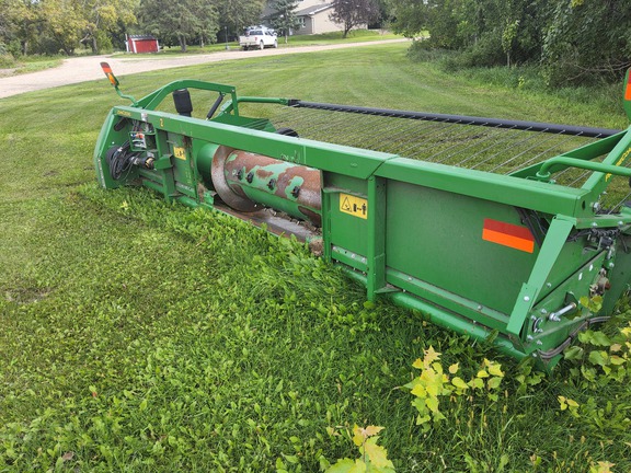 2015 John Deere 615P Header Combine