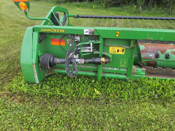 2015 John Deere 615P Header Combine