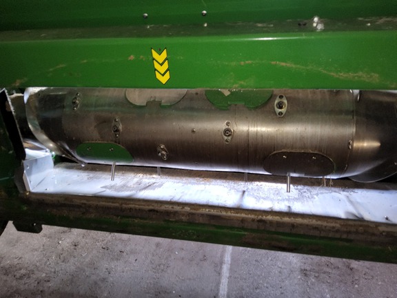 2022 John Deere HD45R Header Combine