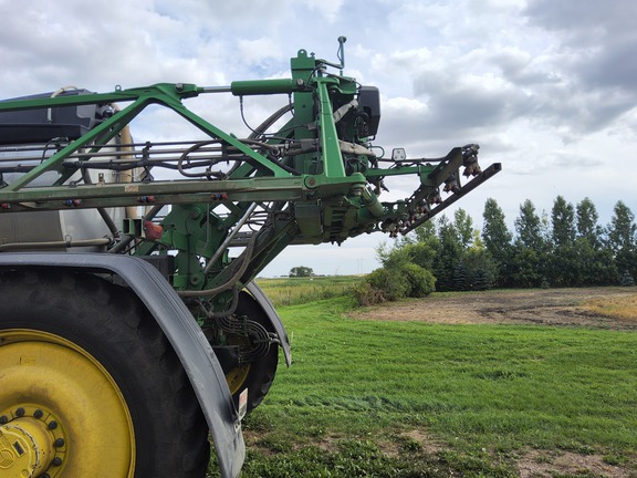 2022 John Deere 612R Sprayer/High Clearance