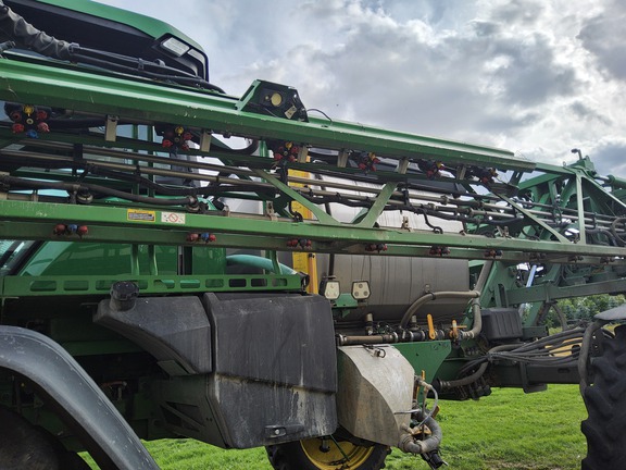 2022 John Deere 612R Sprayer/High Clearance