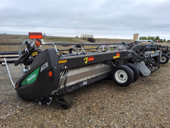 2022 MacDon FD240 Header Combine