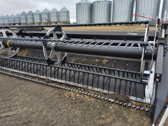 2022 MacDon FD240 Header Combine