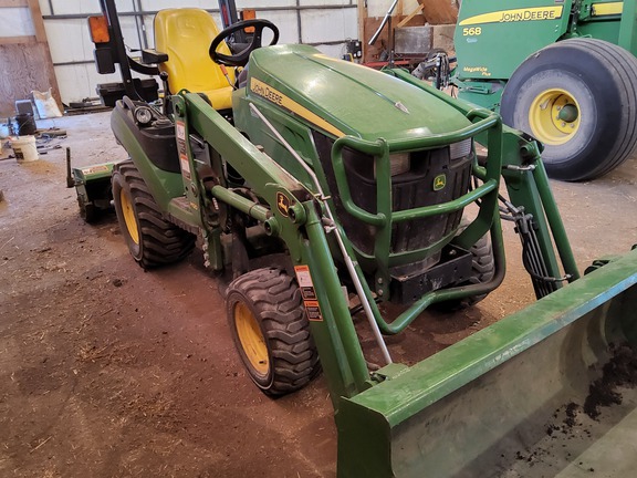 2013 John Deere 1025R Tractor Compact