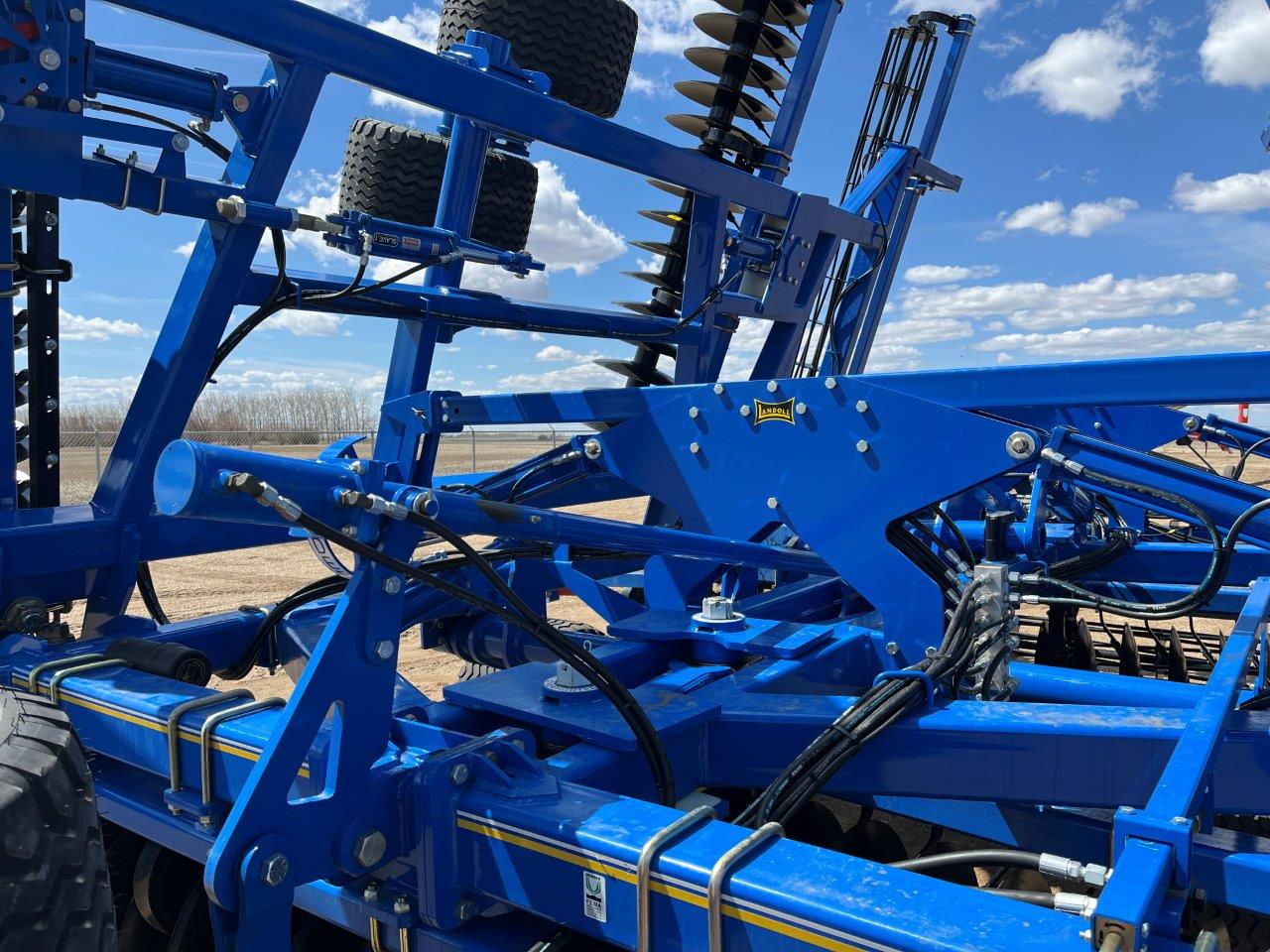 2024 Landoll 7530-35 Vertical Tillage